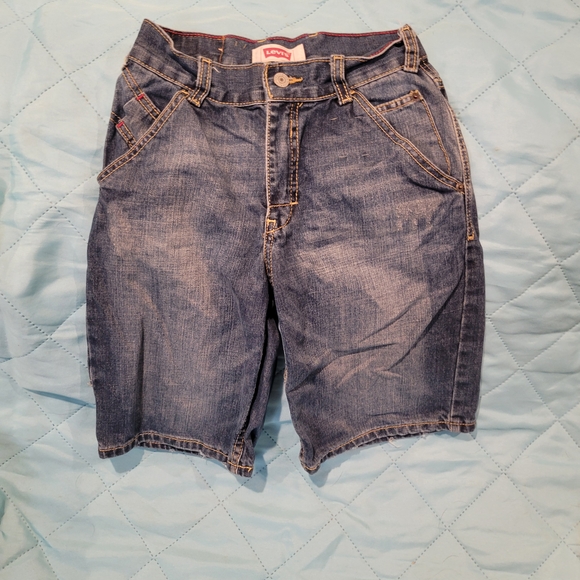 Levi's Blue Denim Shorts - Picture 1 of 3